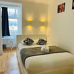 Apartamento's Sarkar *