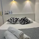Apartamento's Sarkar Alloggio in famiglia Lisbona