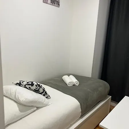 Apartamento's Sarkar Homestay