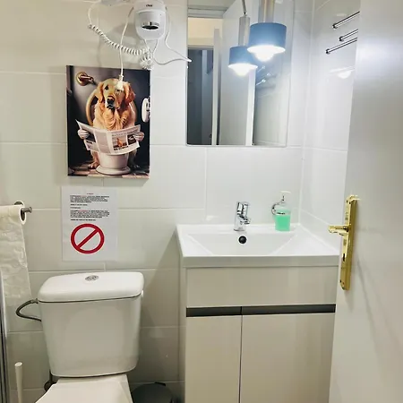 Apartamento's Sarkar Quarto em Acomodações Particulares Lisboa