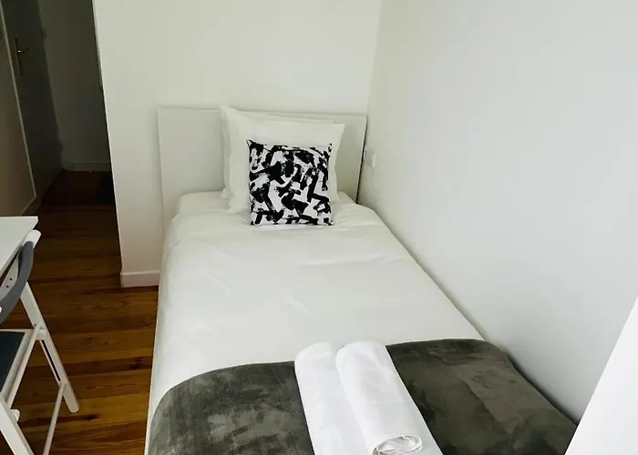 Apartamento's Sarkar Kwatera prywatna *
