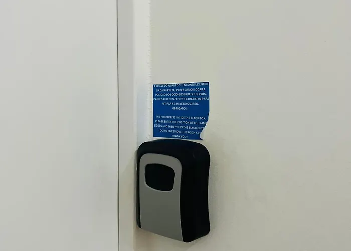 Apartamento's Sarkar Δωμάτια σε οικογενειακή κατοικία Lisboa