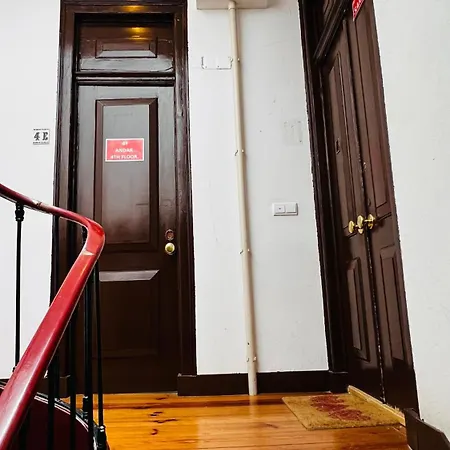 Apartamento's Sarkar